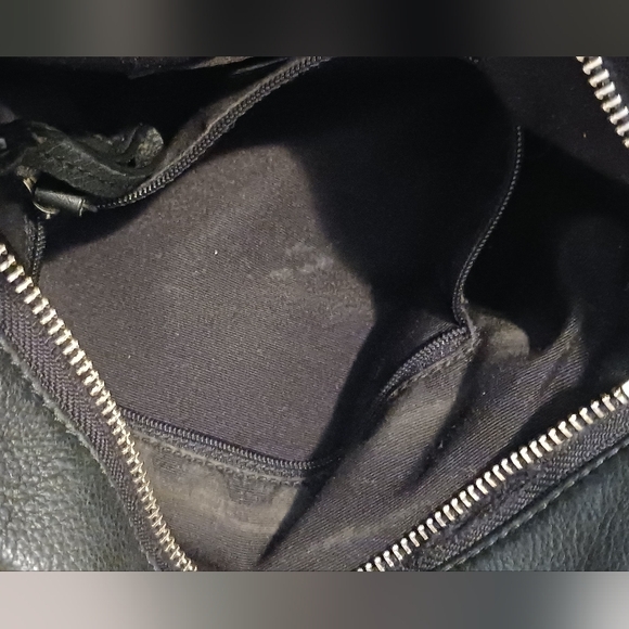 Coach VTG Black Peebled Leather Crossbody. # F19722 EUC 🎉🎉Host Pick 1/8/25🎉🎉 - Picture 14 of 16